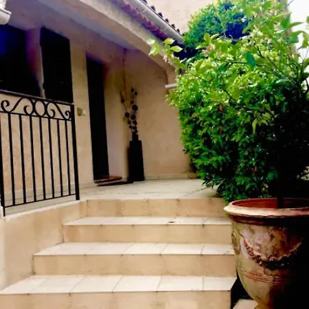 Villa Villa de 3 chambres avec piscine privee jacuzzi et jardin clos a Cagnes sur Mer a 4 km de la plage Cagnes-sur-Mer